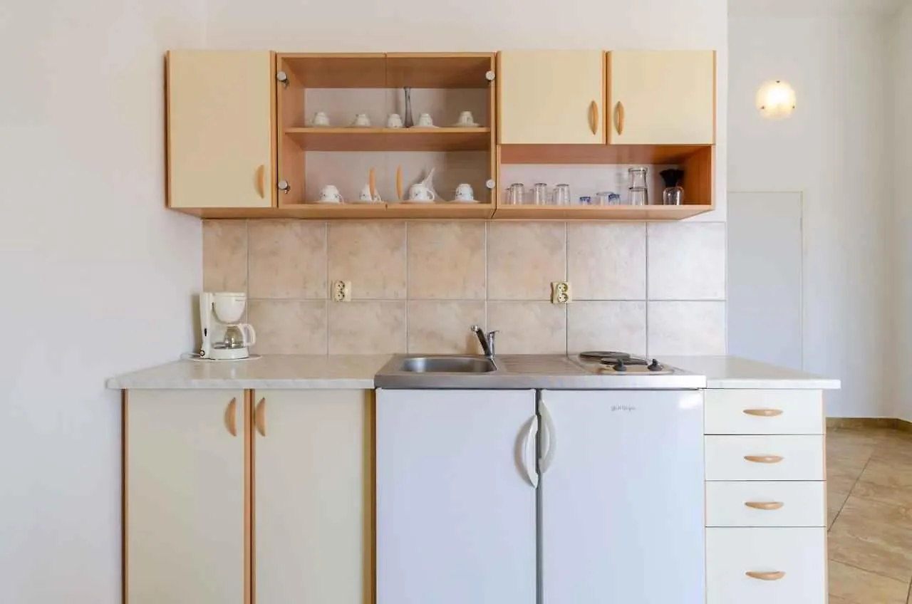Apartment In Crikvenica With One-Bedroom 3 Dramalj