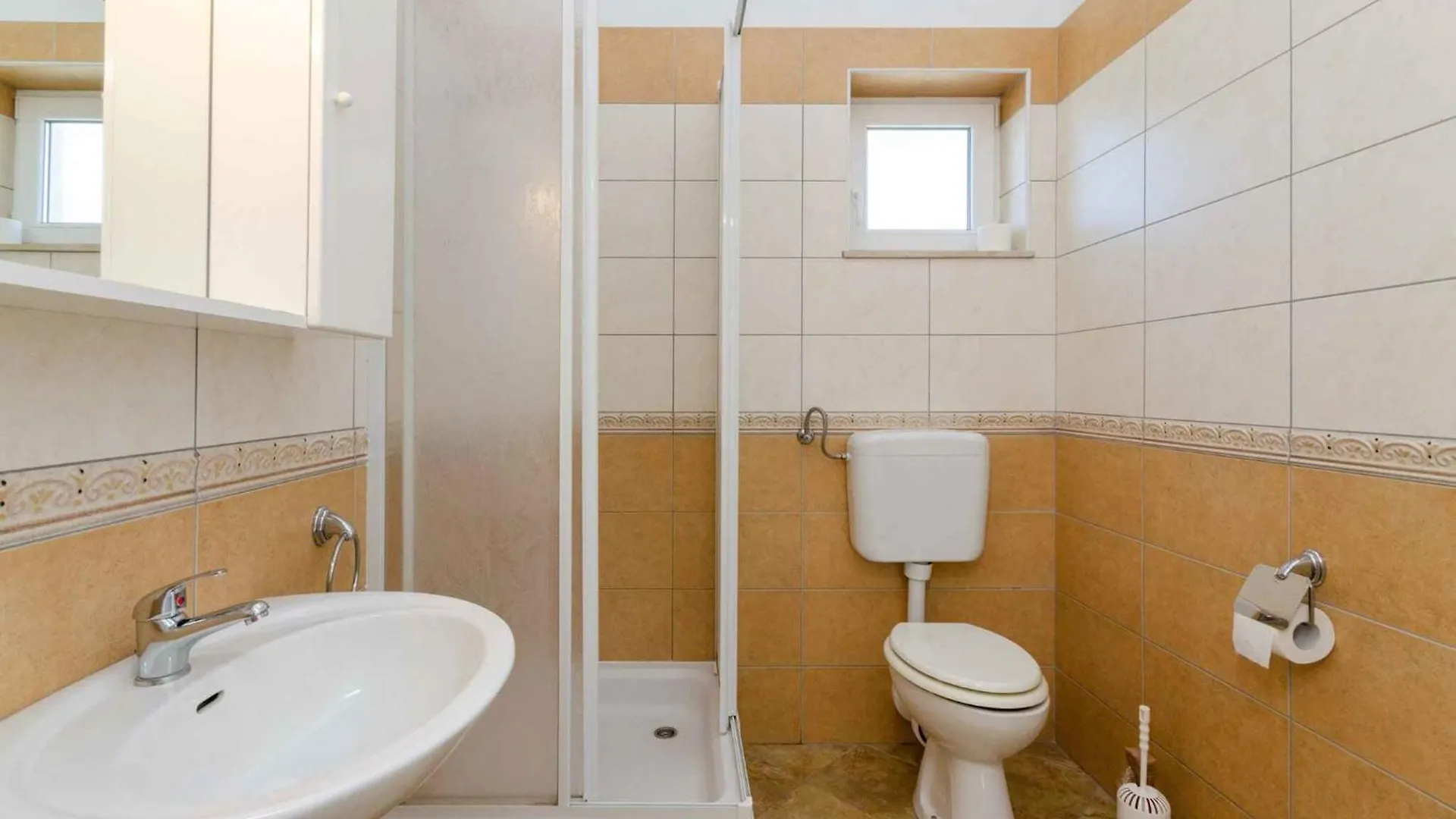 Apartment In Crikvenica With One-Bedroom 3 Dramalj